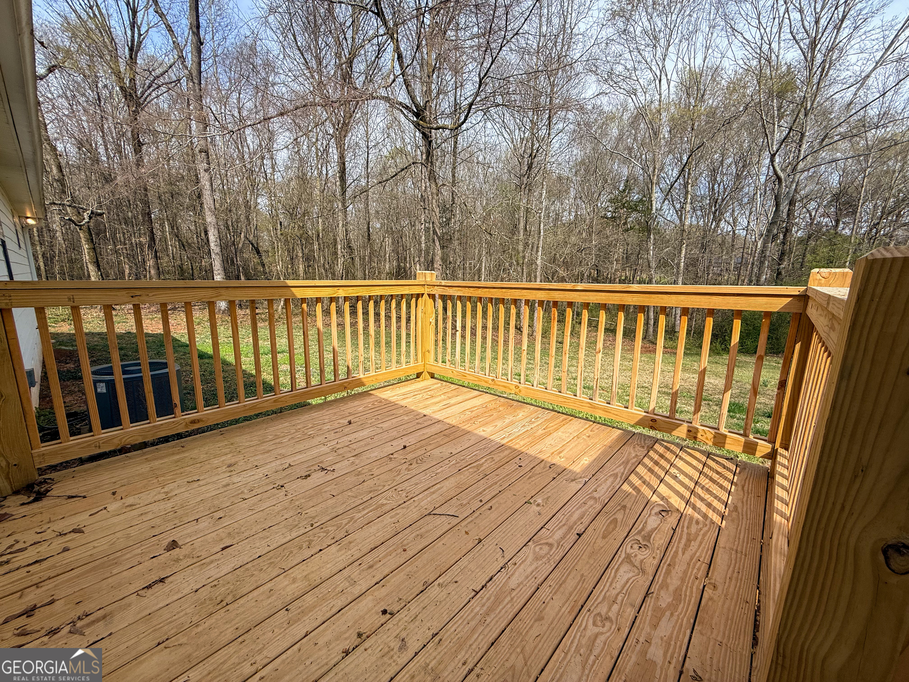 1492 Highway 198 Carnesville GA 30521