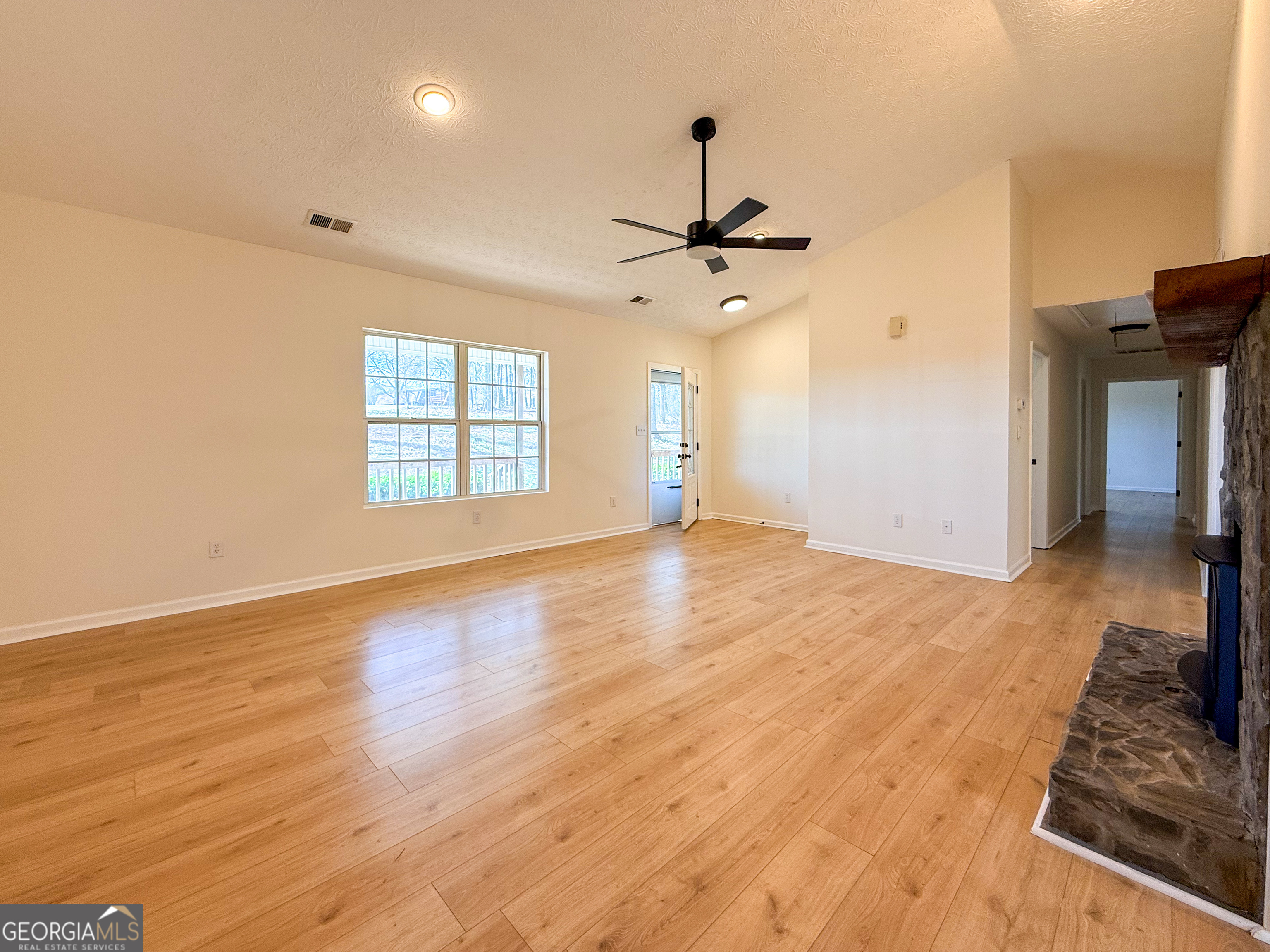1492 Highway 198 Carnesville GA 30521