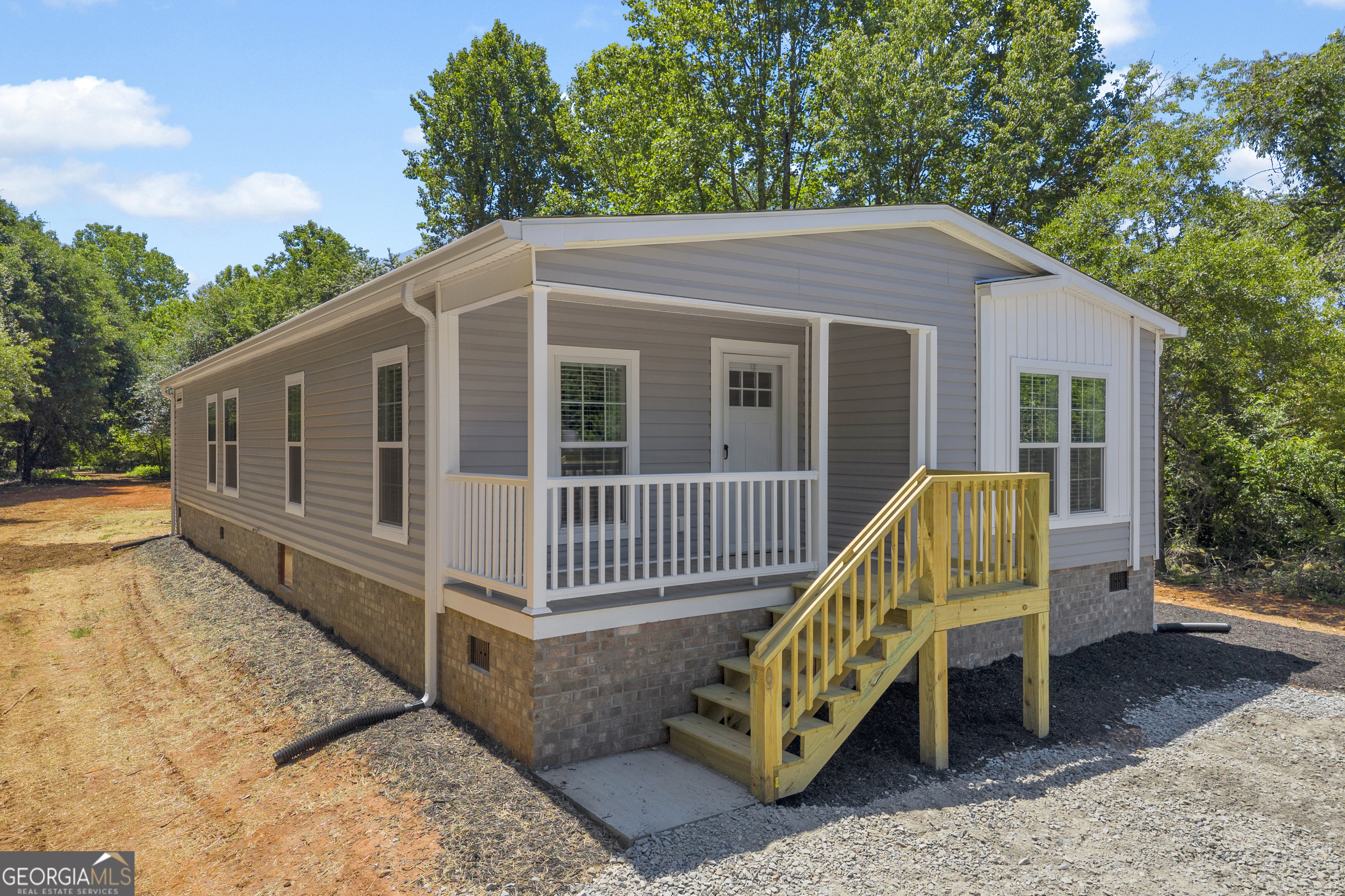 226 Mineral Springs Conn Demorest GA 30535