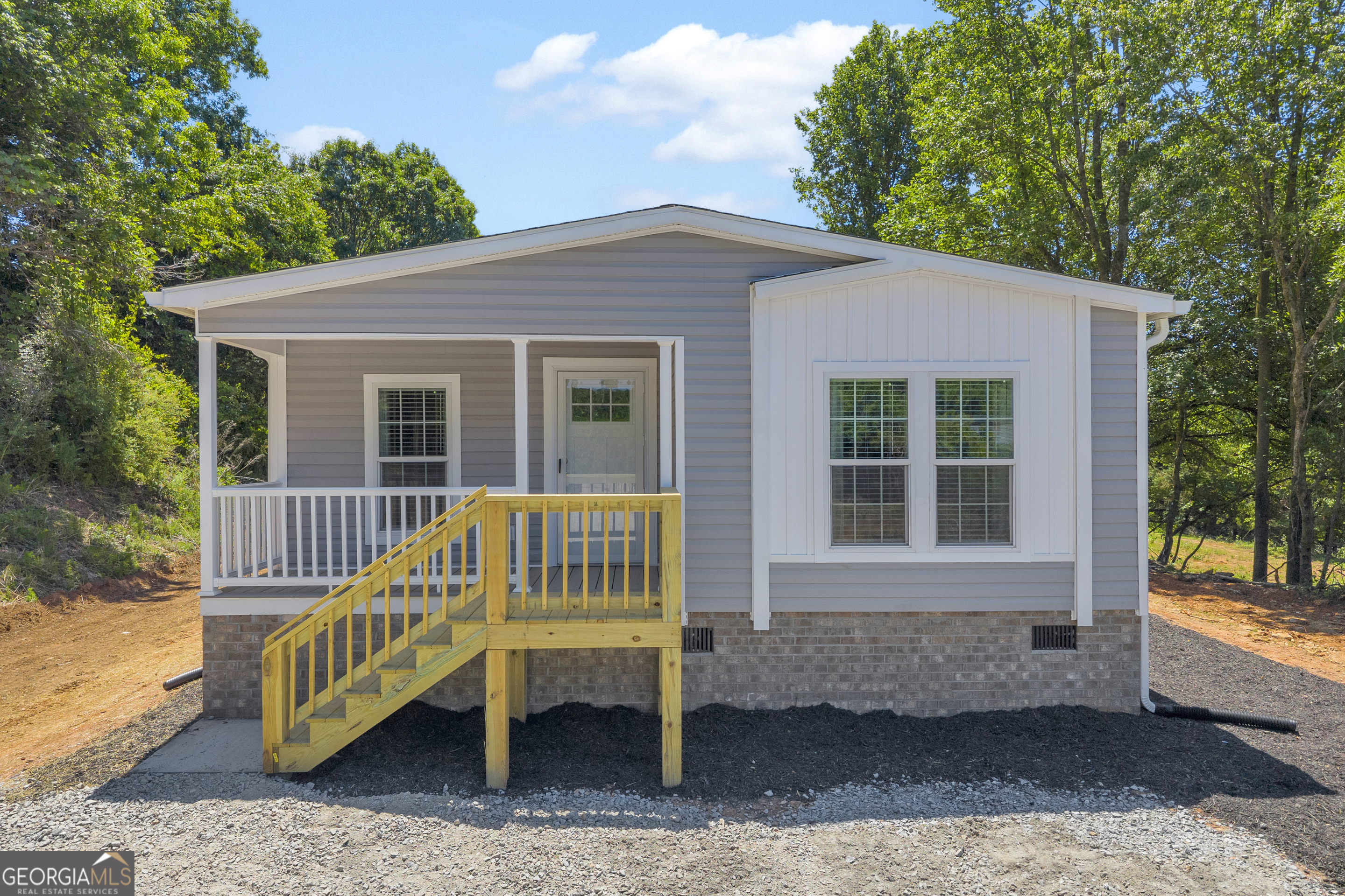 226 Mineral Springs Conn Demorest GA 30535