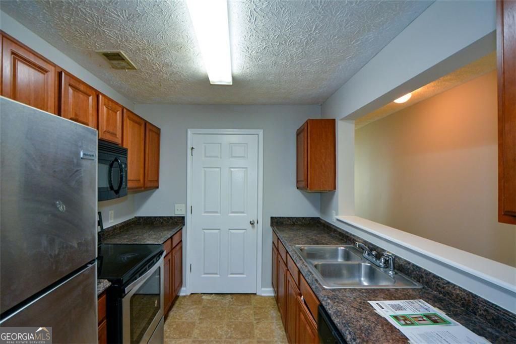 4103 Fairington Club Drive Lithonia GA 30038