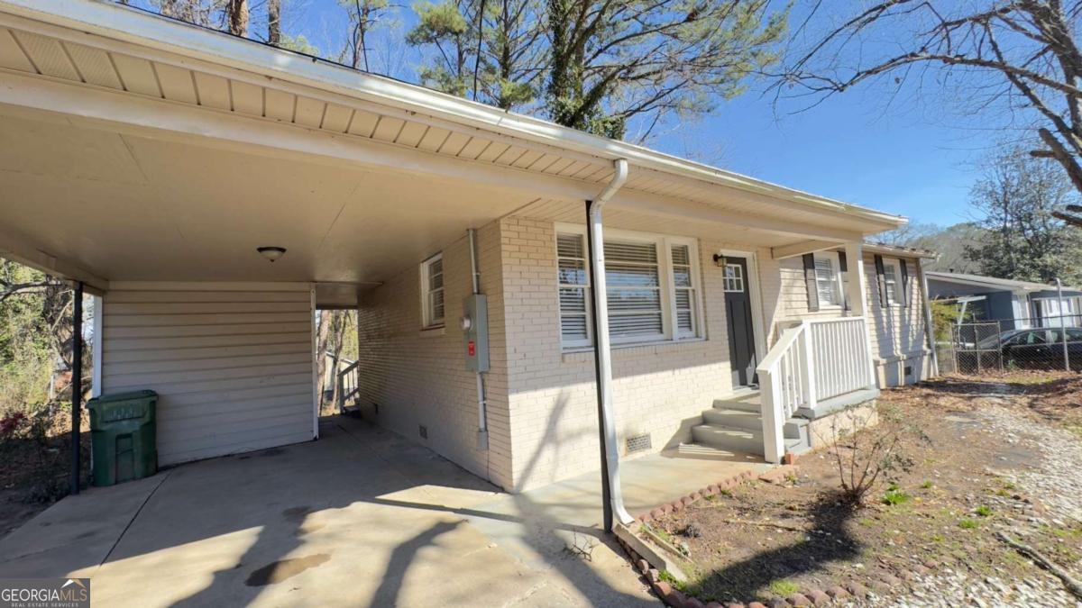 416 Macedonia Road SE Atlanta GA 30354