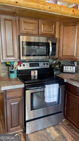 8 Cindy Parkway Cleveland GA 30528