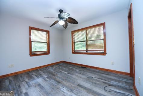 3857 Gumlog Road Young Harris GA 30582