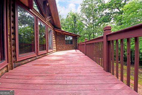 3857 Gumlog Road Young Harris GA 30582