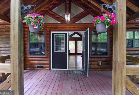 3857 Gumlog Road Young Harris GA 30582
