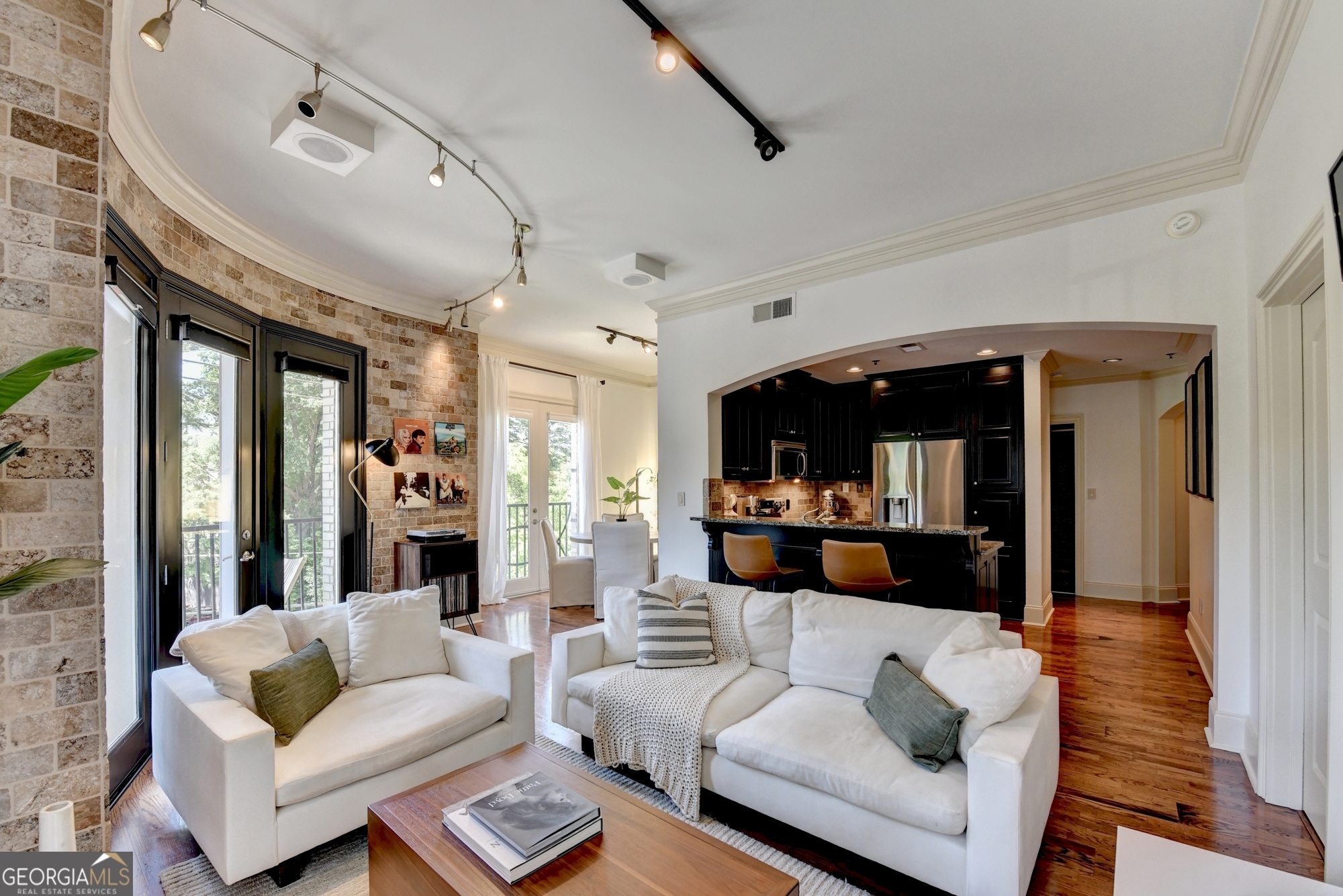 2255 Peachtree Road NE Atlanta GA 30309