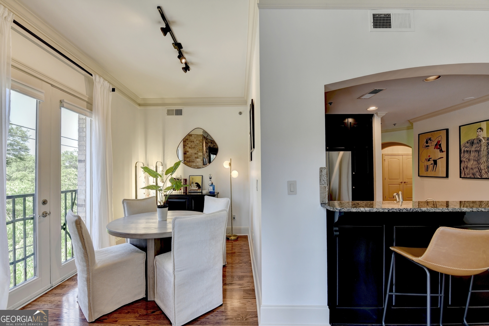 2255 Peachtree Road NE Atlanta GA 30309