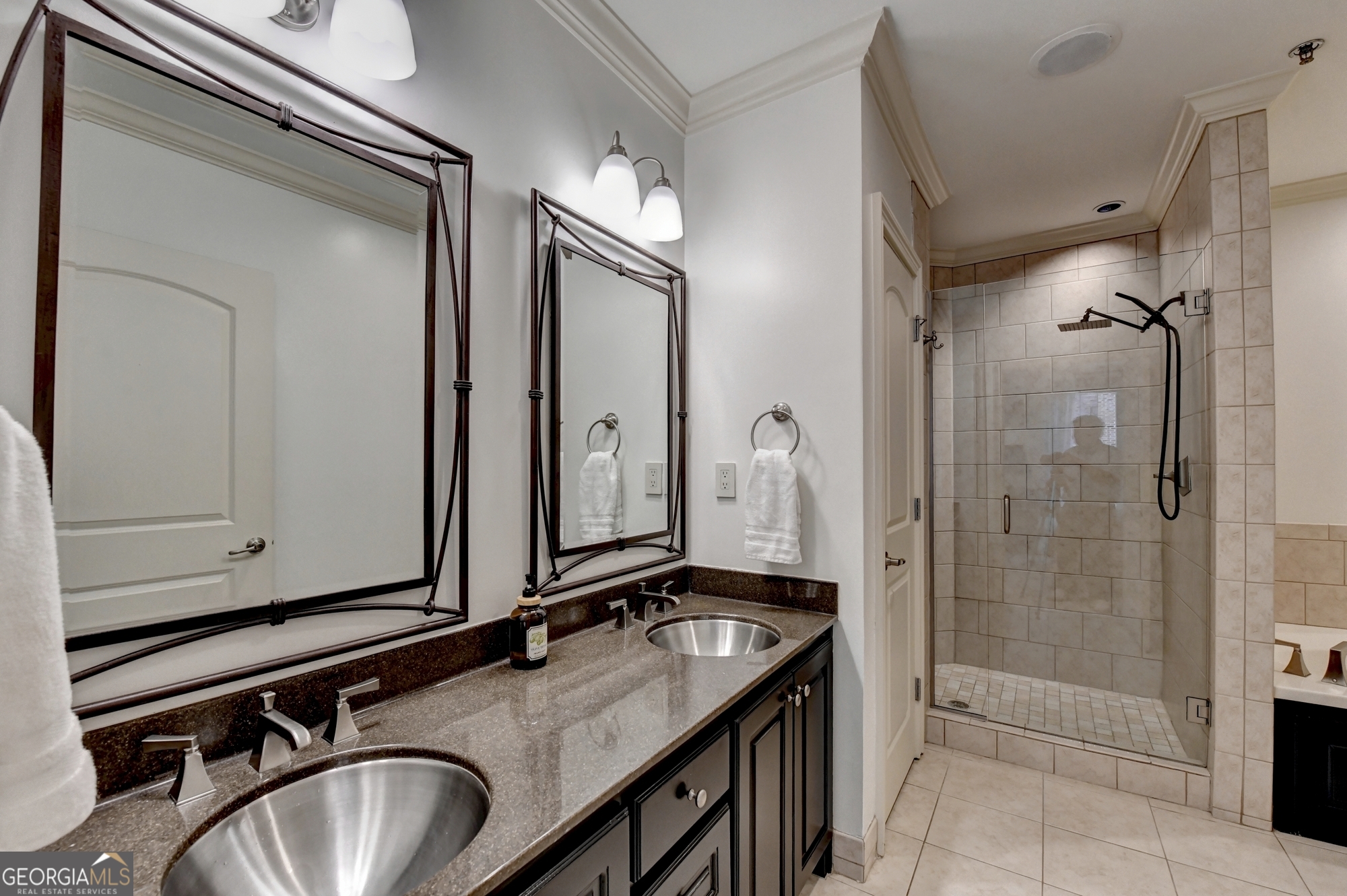 2255 Peachtree Road NE Atlanta GA 30309
