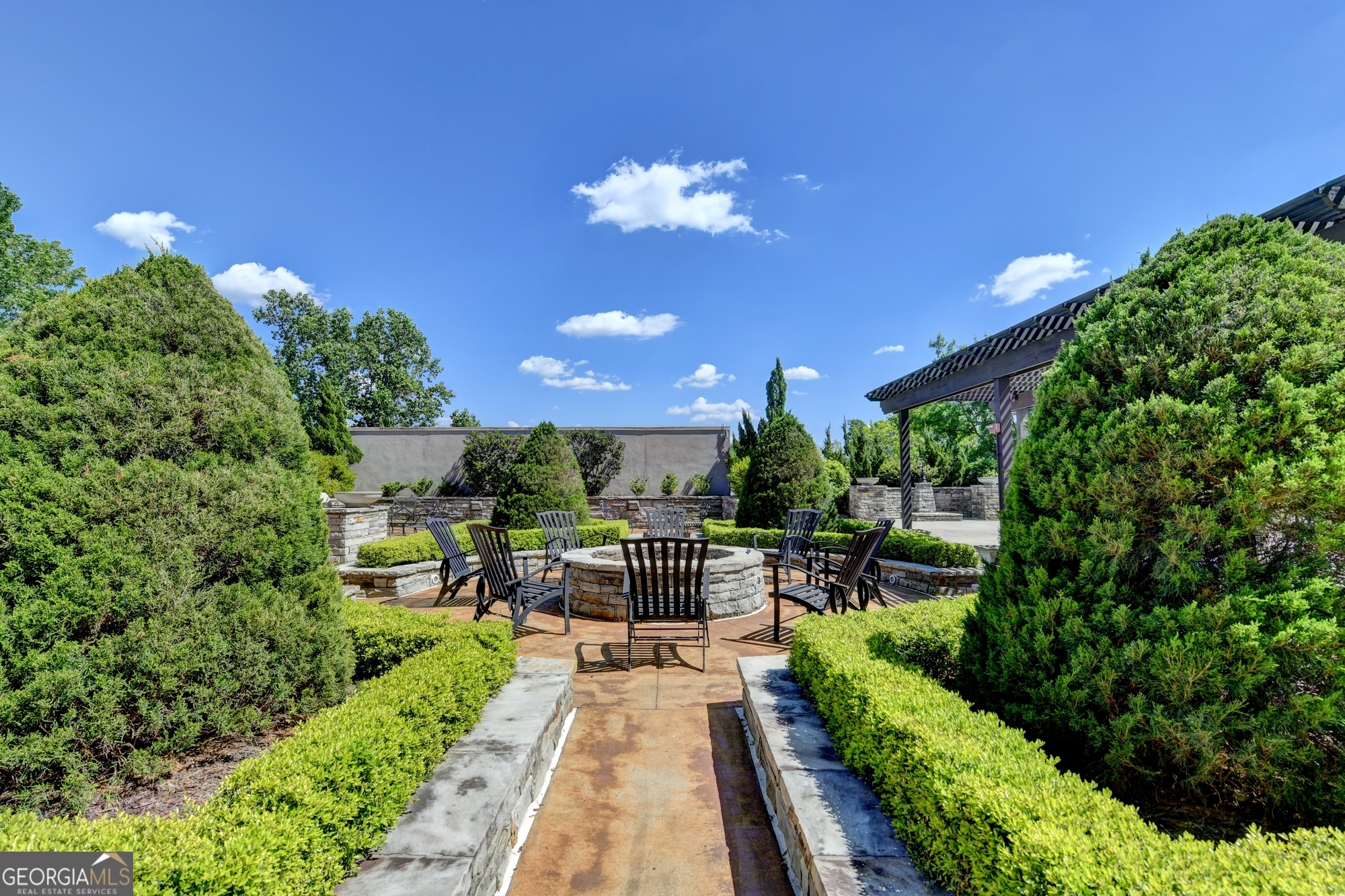2255 Peachtree Road NE Atlanta GA 30309