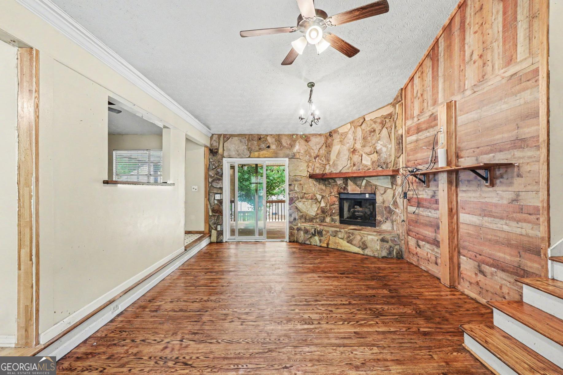 24 Amberidge Drive NW Cartersville GA 30121