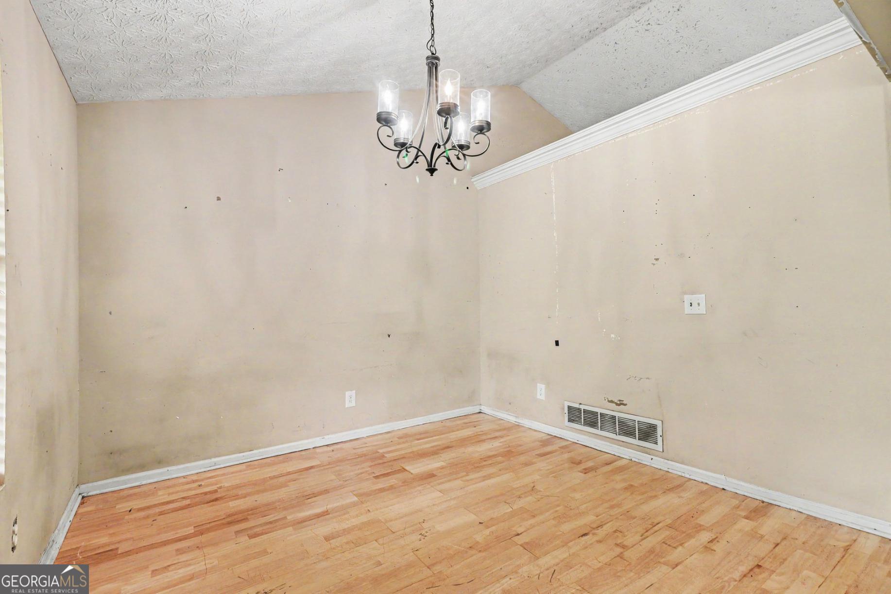 24 Amberidge Drive NW Cartersville GA 30121