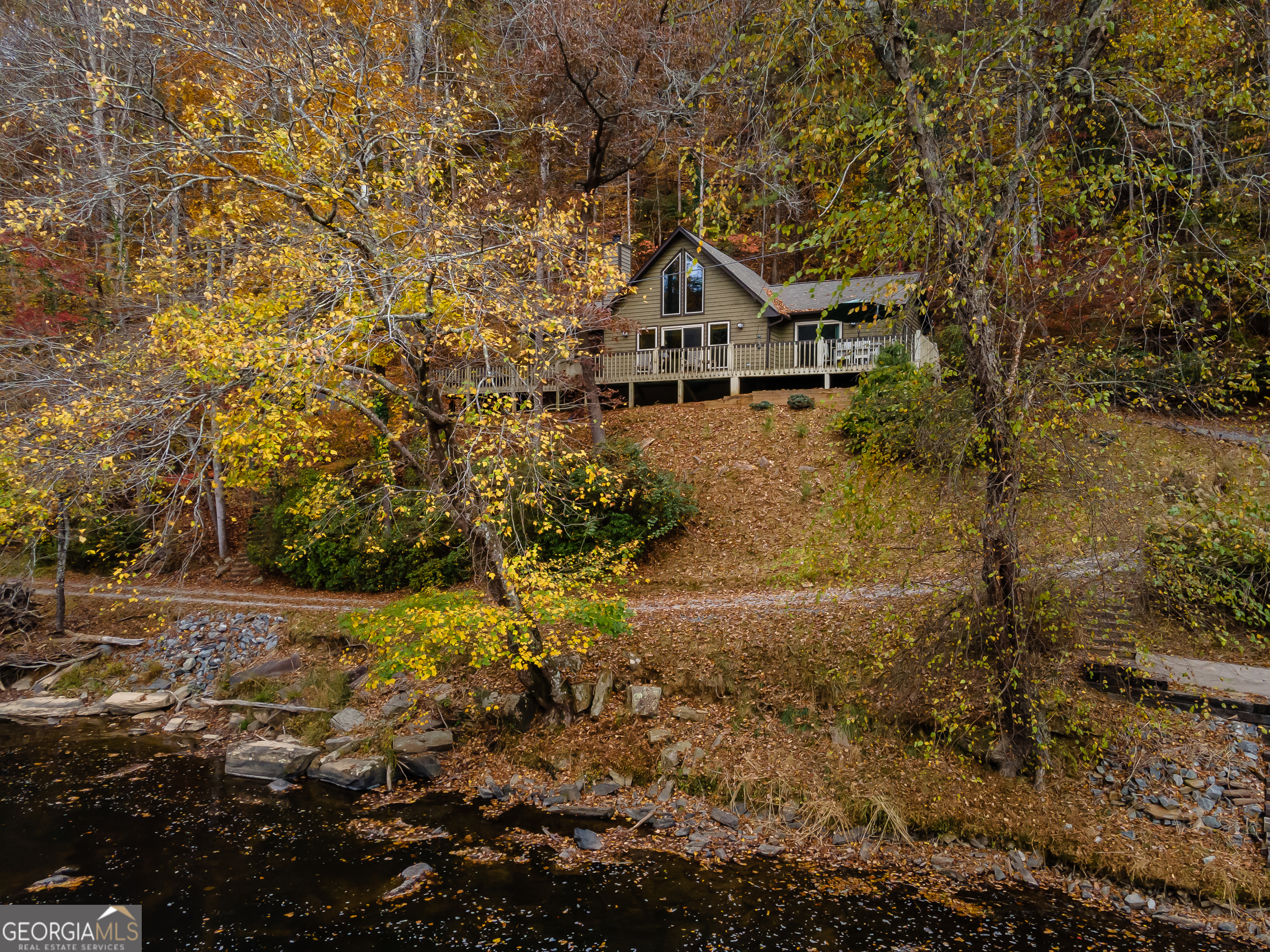 399 River Road Ellijay GA 30540