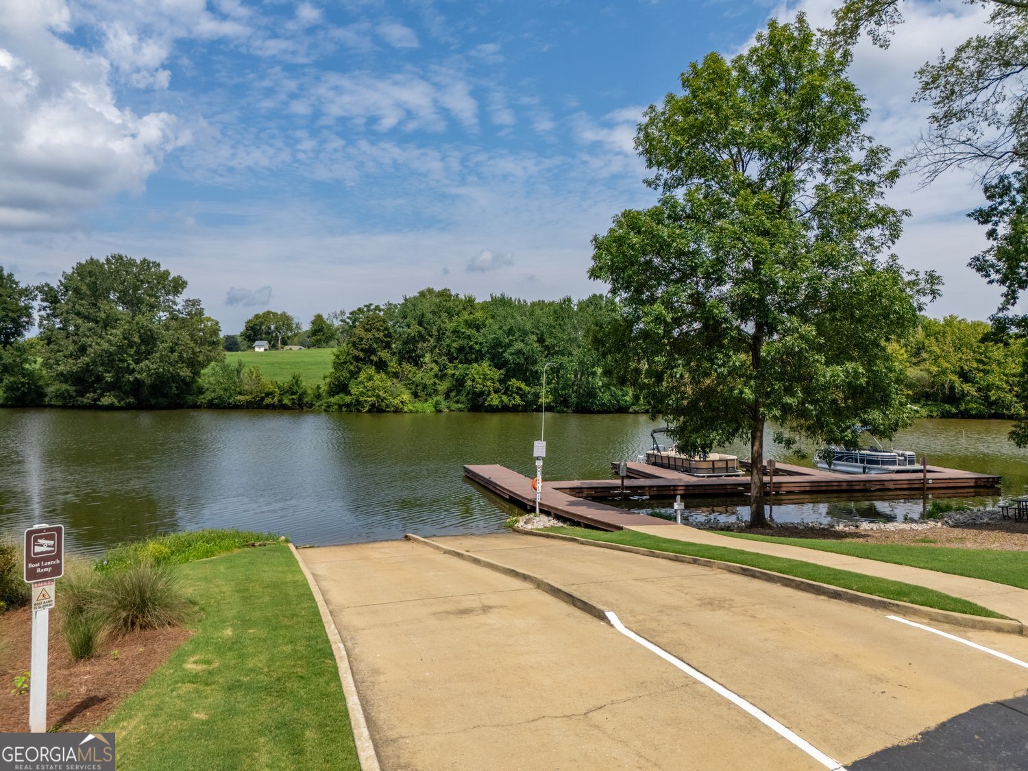1031 Peachbelt Street Greensboro GA 30642