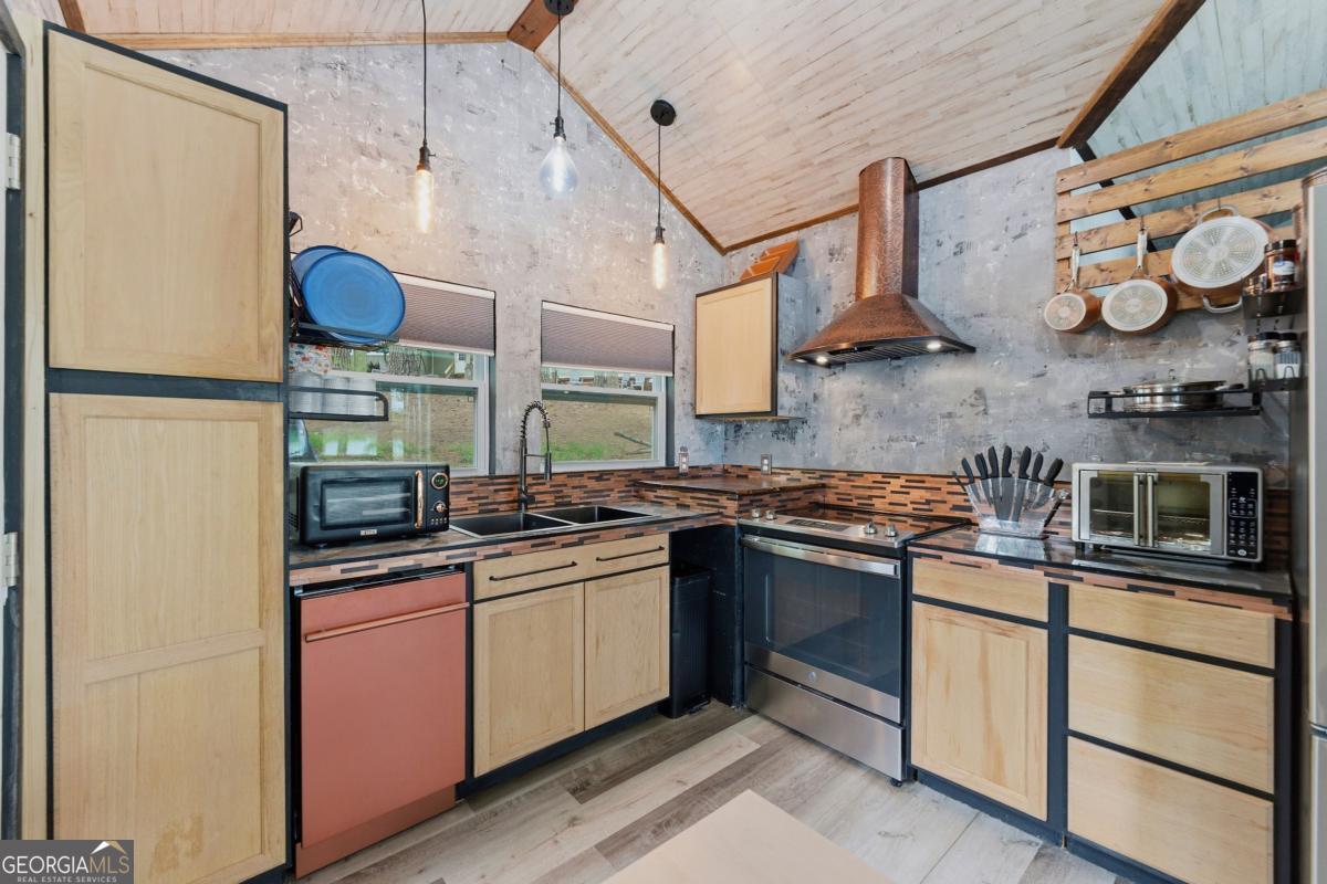 1000 Victoria Landing Drive Woodstock GA 30189