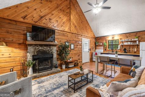 80 Treetop Lane Blairsville GA 30512