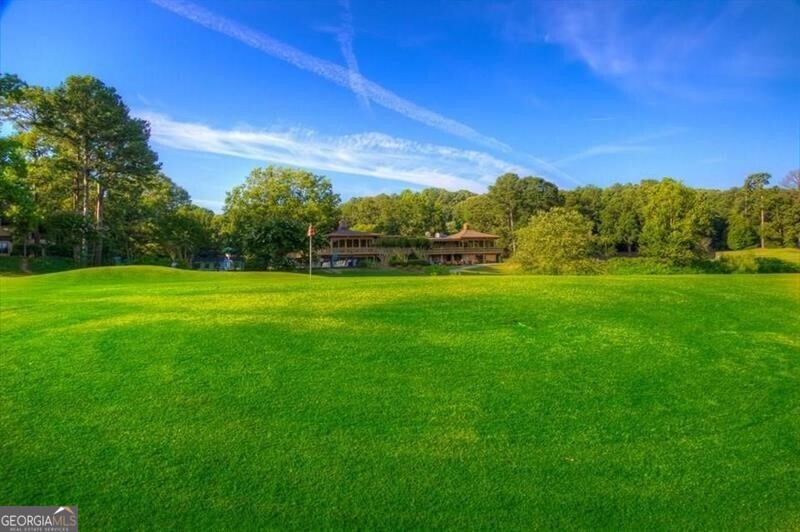 28 Glenald Way NW Atlanta GA 30327