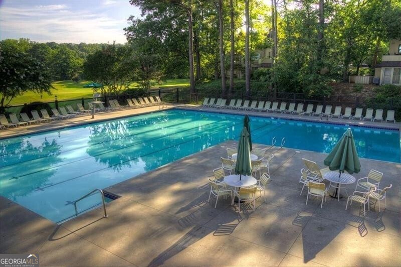 28 Glenald Way NW Atlanta GA 30327
