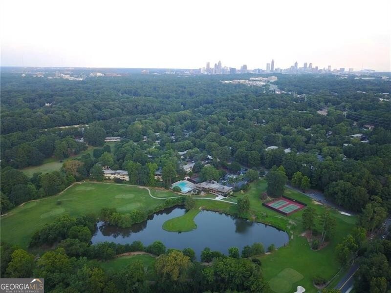 28 Glenald Way NW Atlanta GA 30327