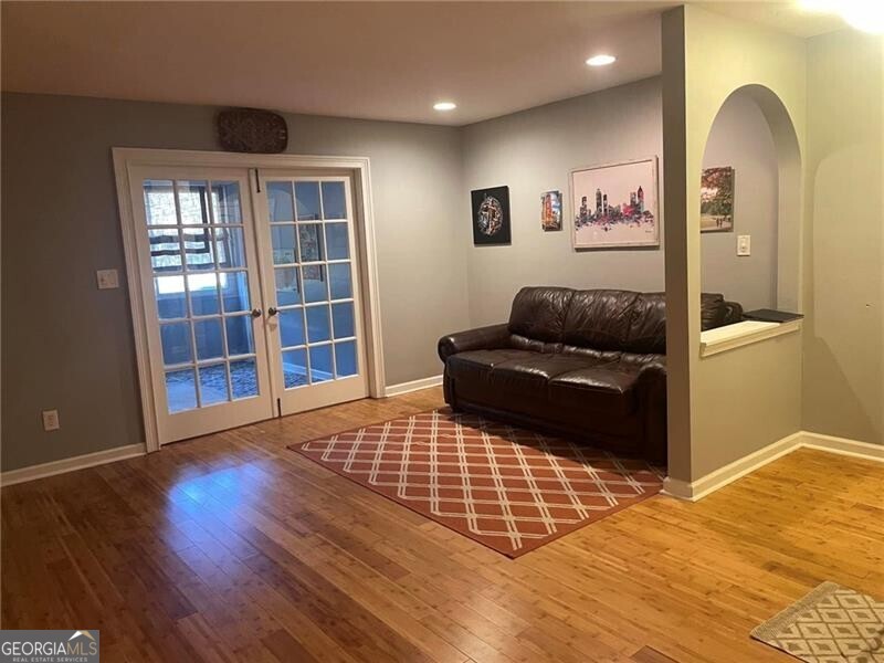 28 Glenald Way NW Atlanta GA 30327