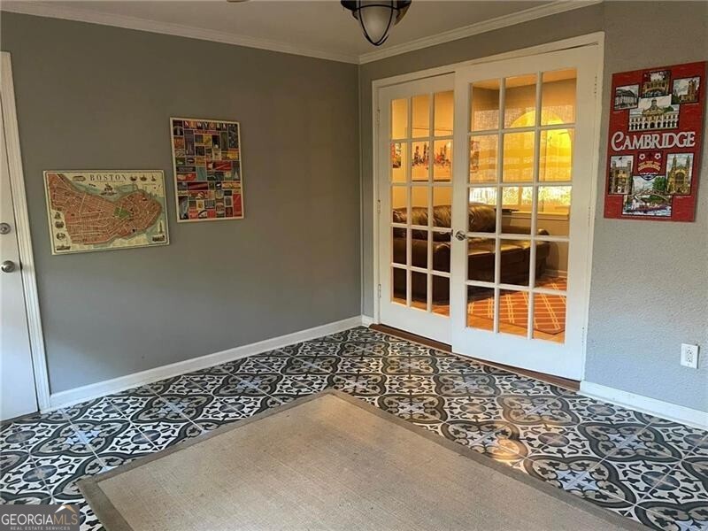 28 Glenald Way NW Atlanta GA 30327