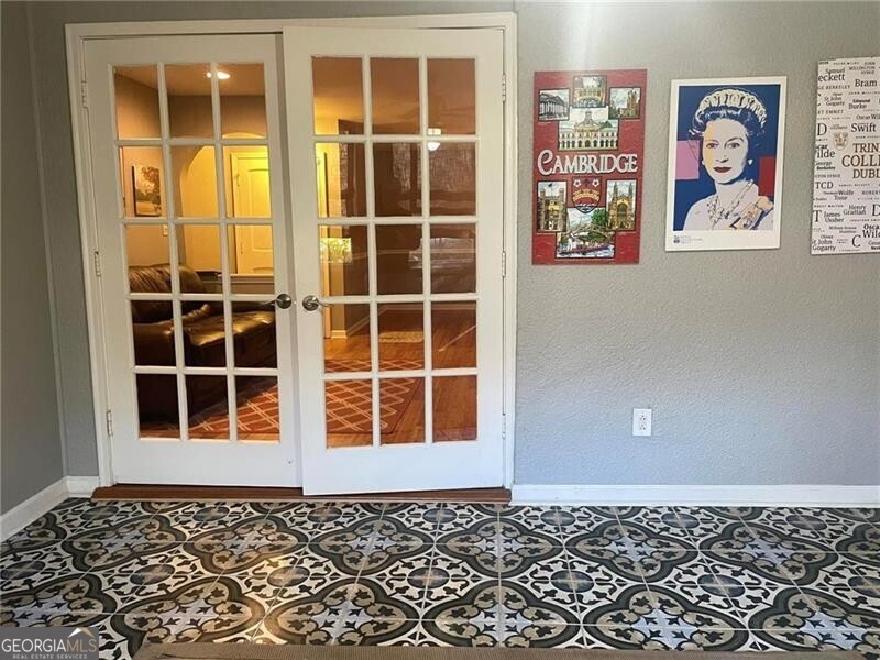 28 Glenald Way NW Atlanta GA 30327