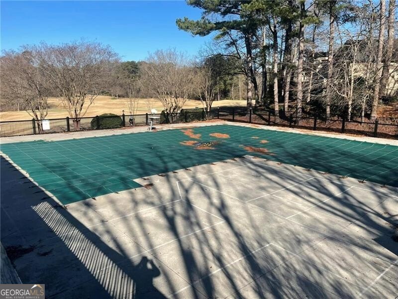 28 Glenald Way NW Atlanta GA 30327