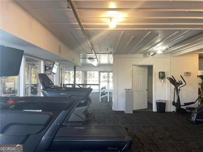 28 Glenald Way NW Atlanta GA 30327