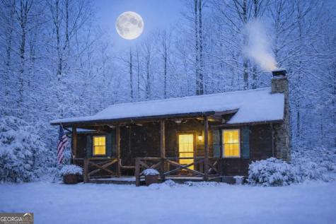 2471 High River Road Hiawassee GA 30546