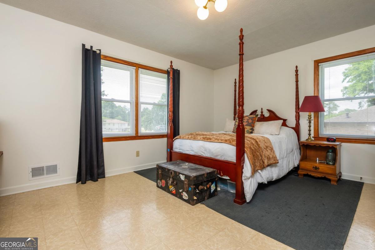 2621 Hereford Court SW Marietta GA 30008