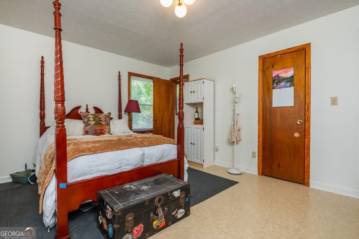 2621 Hereford Court SW Marietta GA 30008