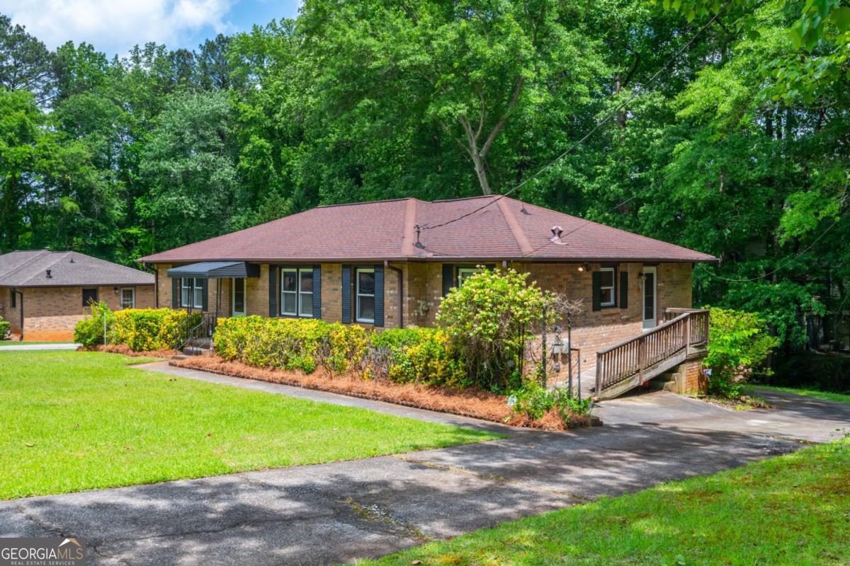 2621 Hereford Court SW Marietta GA 30008