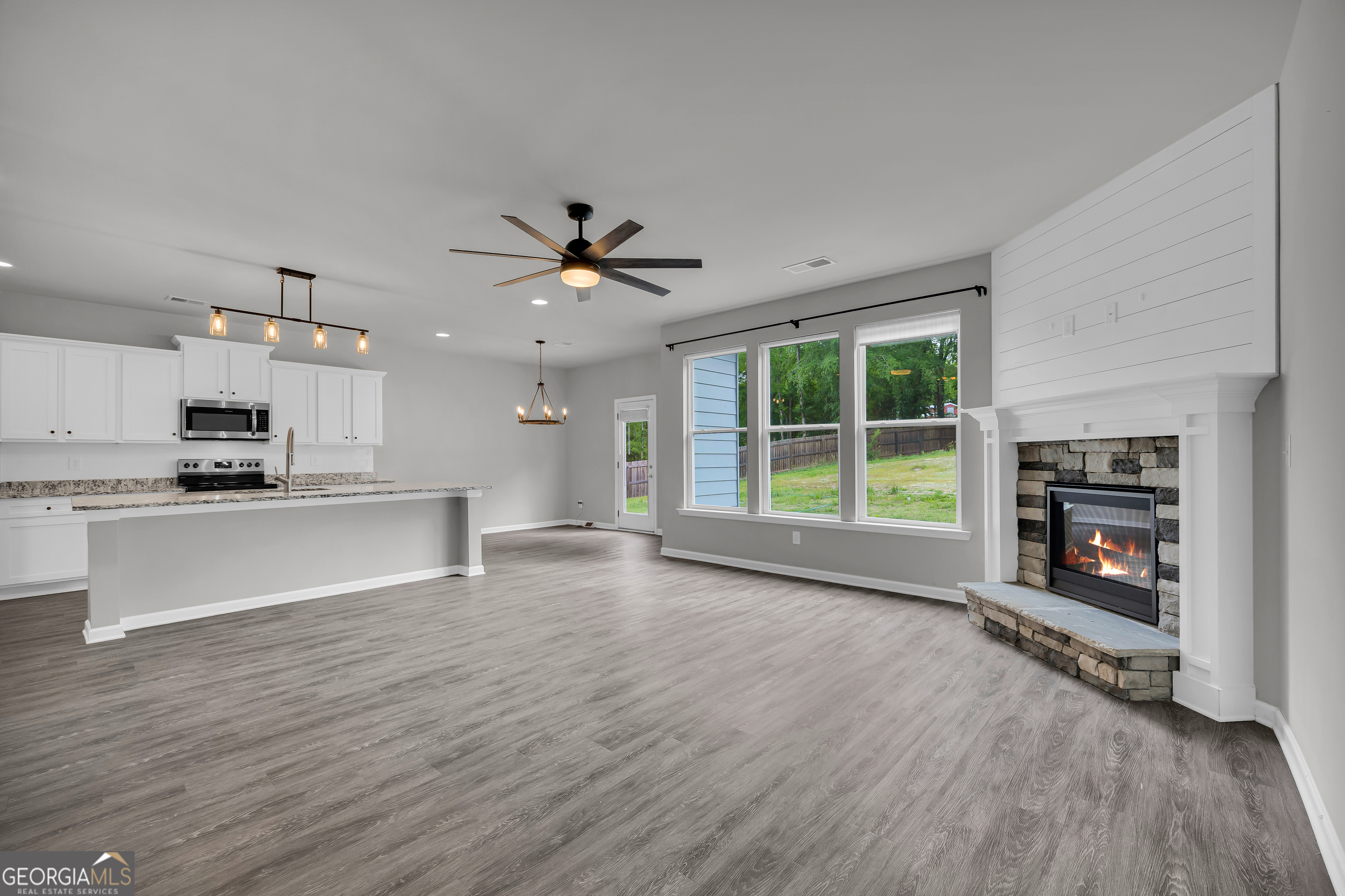1729 Flagstone Lane Conyers GA 30012