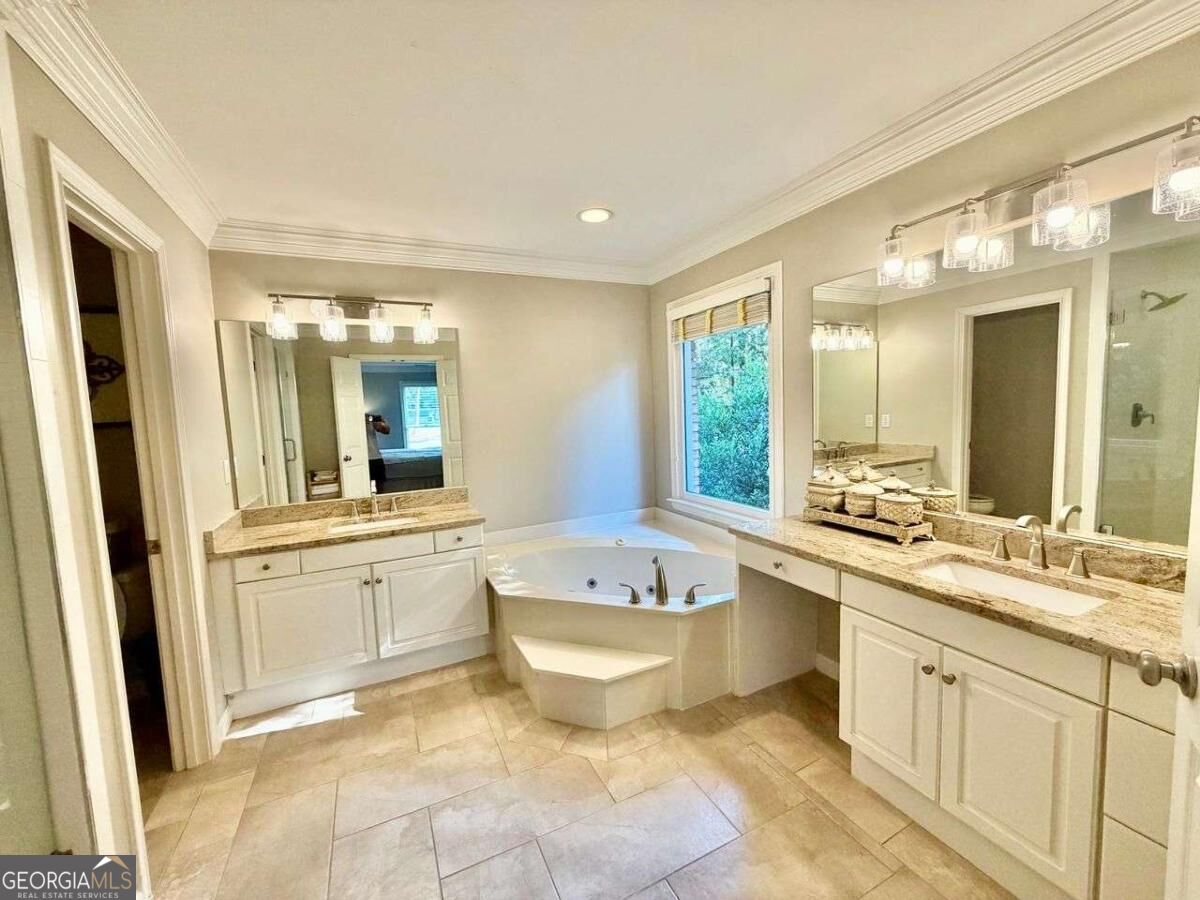 1450 Lakemist Court Roswell GA 30075