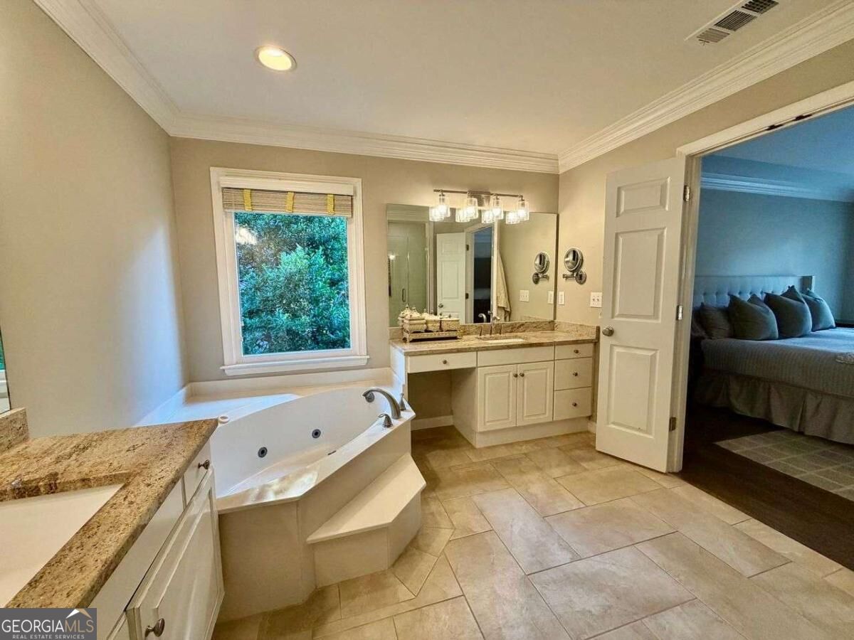 1450 Lakemist Court Roswell GA 30075