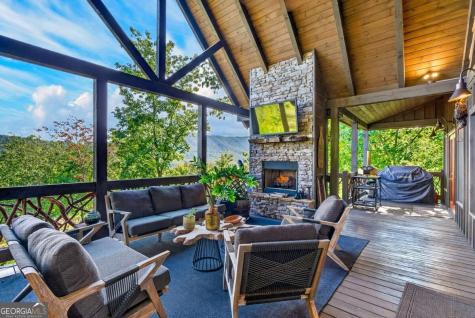 559 Overlook Trail Blue Ridge GA 30513