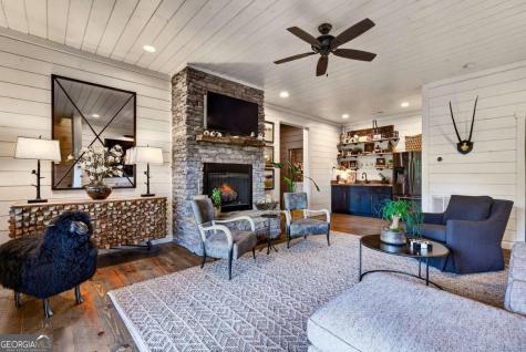 559 Overlook Trail Blue Ridge GA 30513
