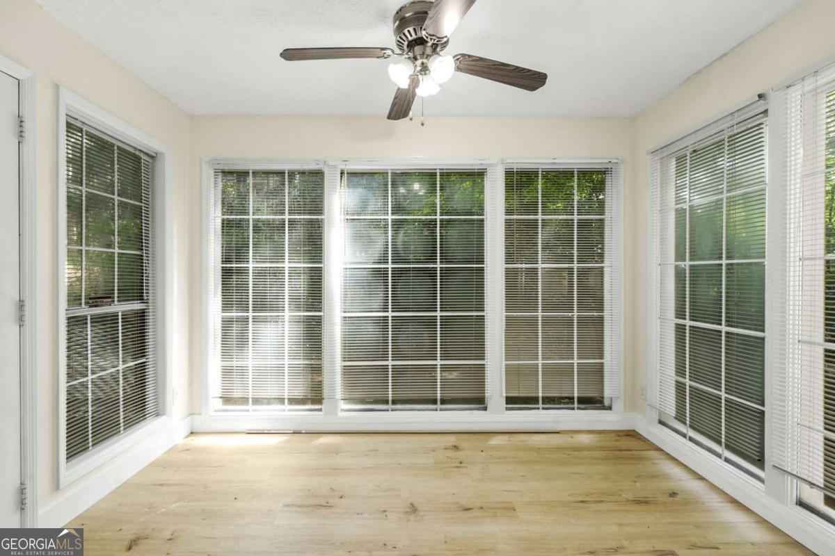 906 Country Park Drive SE Smyrna GA 30080