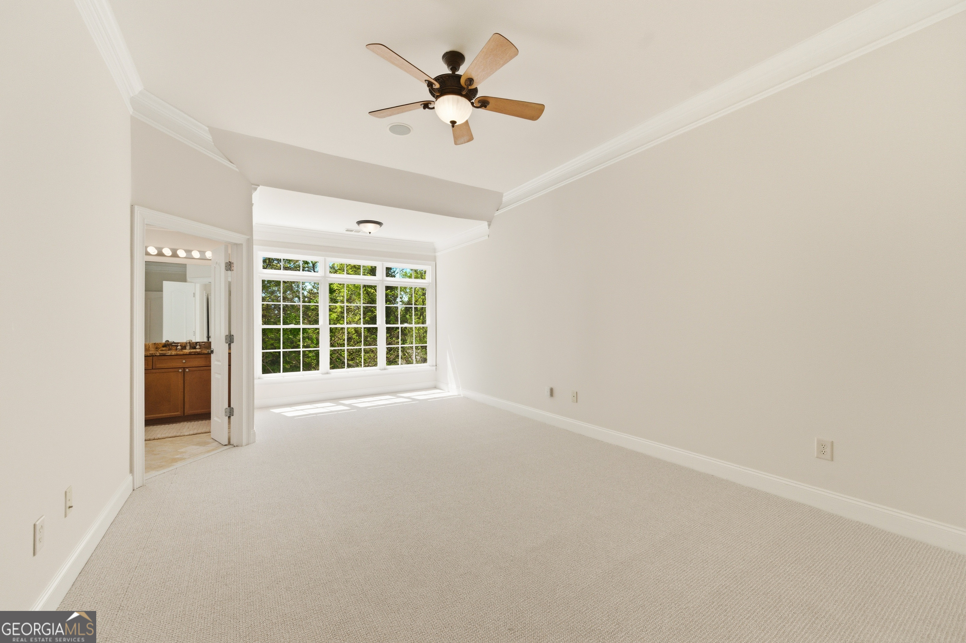 1063 NE Pearl Point Atlanta GA 30328