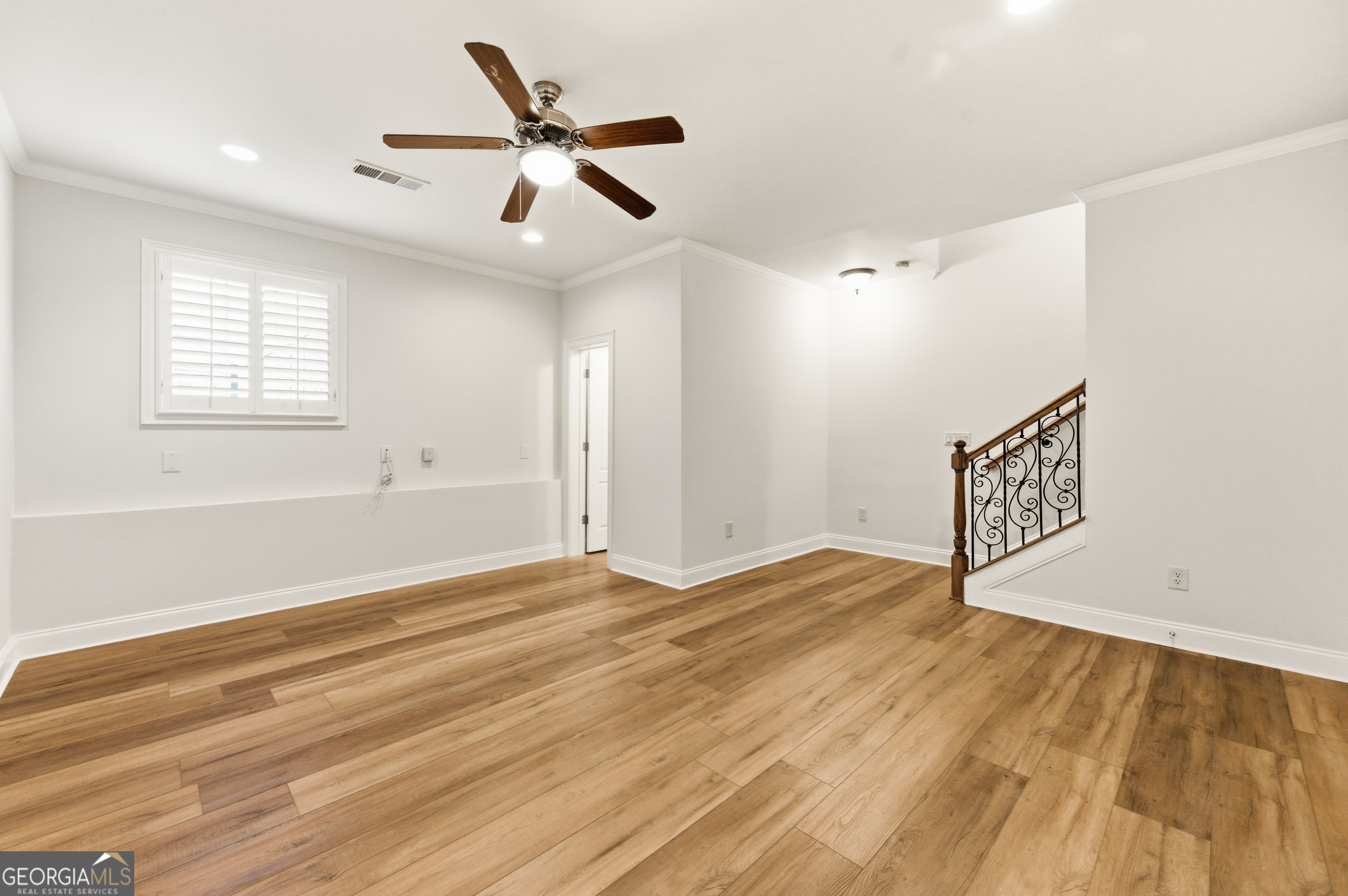 1063 NE Pearl Point Atlanta GA 30328