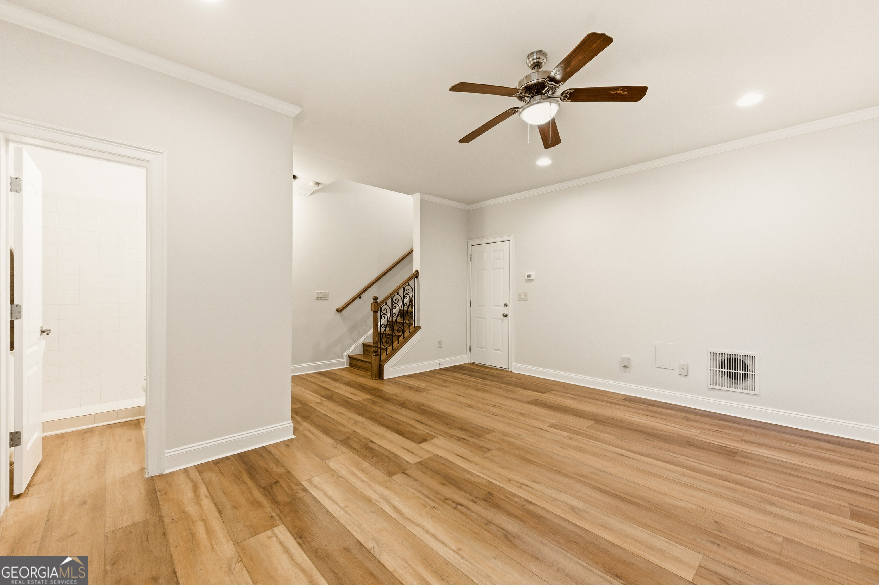 1063 NE Pearl Point Atlanta GA 30328