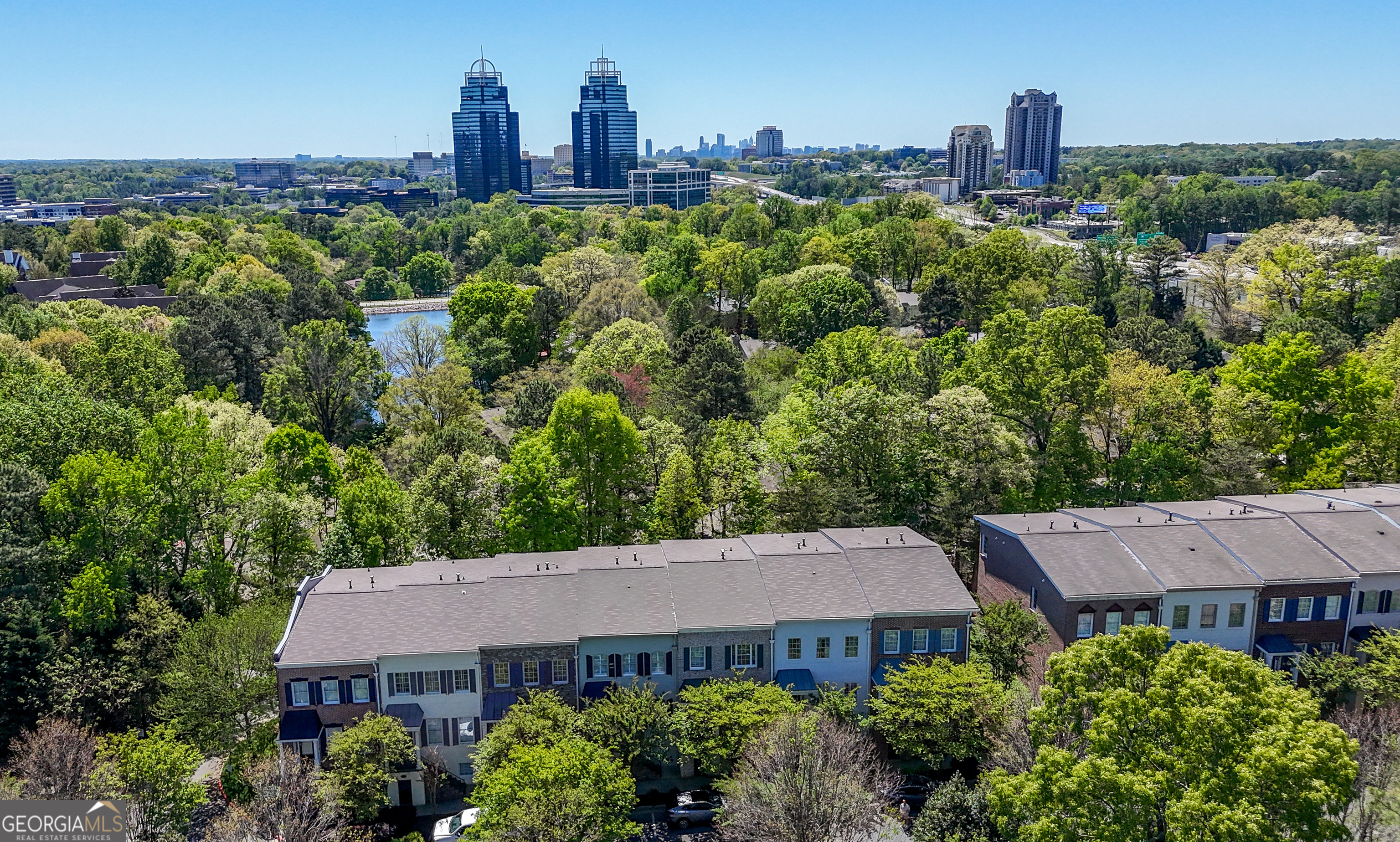 1063 NE Pearl Point Atlanta GA 30328