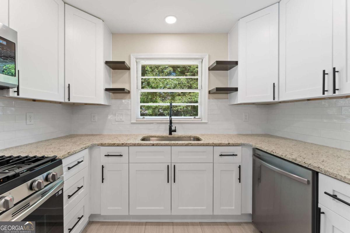 951 Cherokee Trail SE Smyrna GA 30080