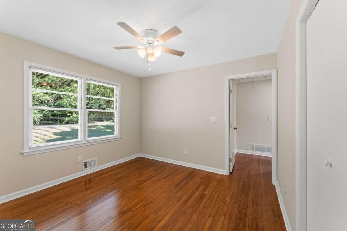 951 Cherokee Trail SE Smyrna GA 30080