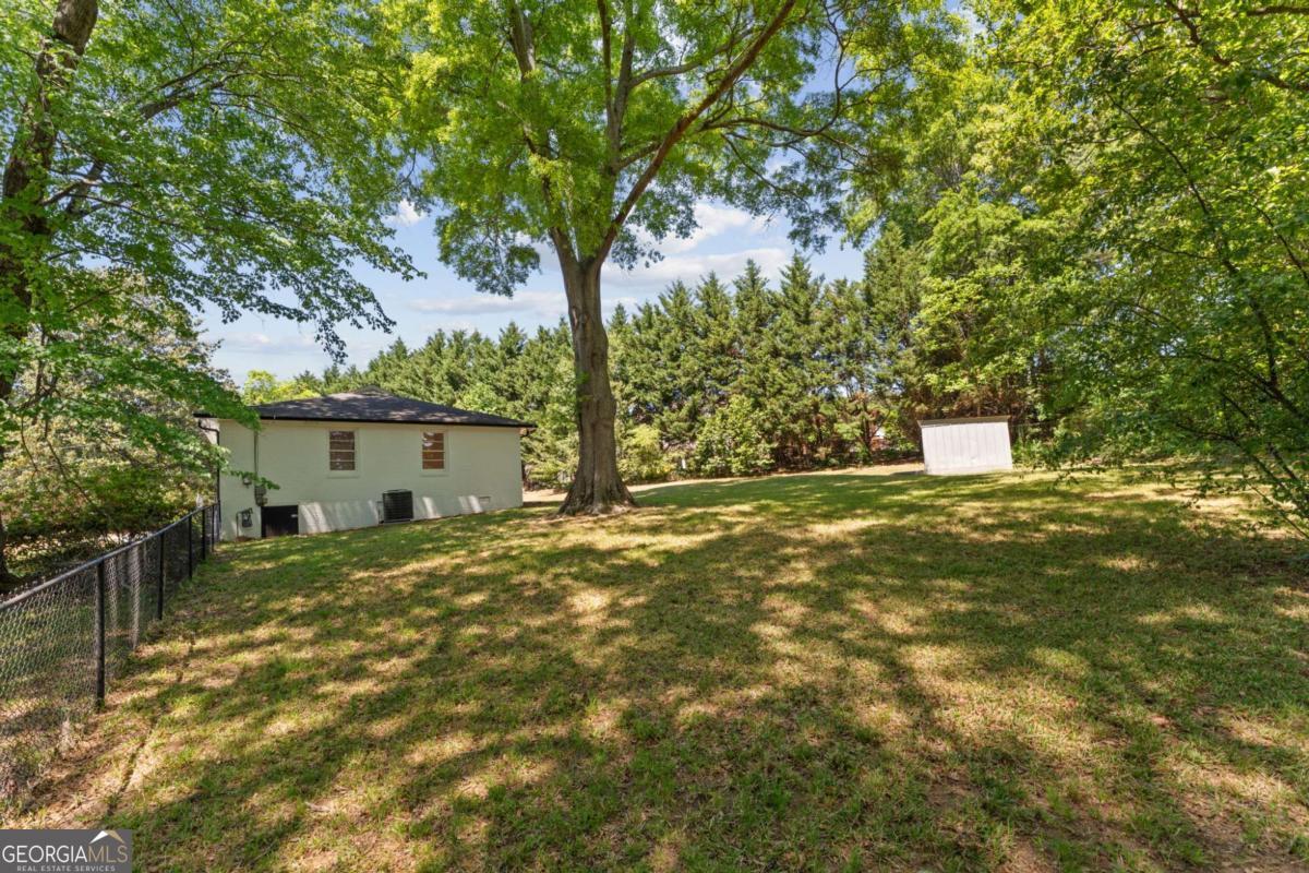 951 Cherokee Trail SE Smyrna GA 30080