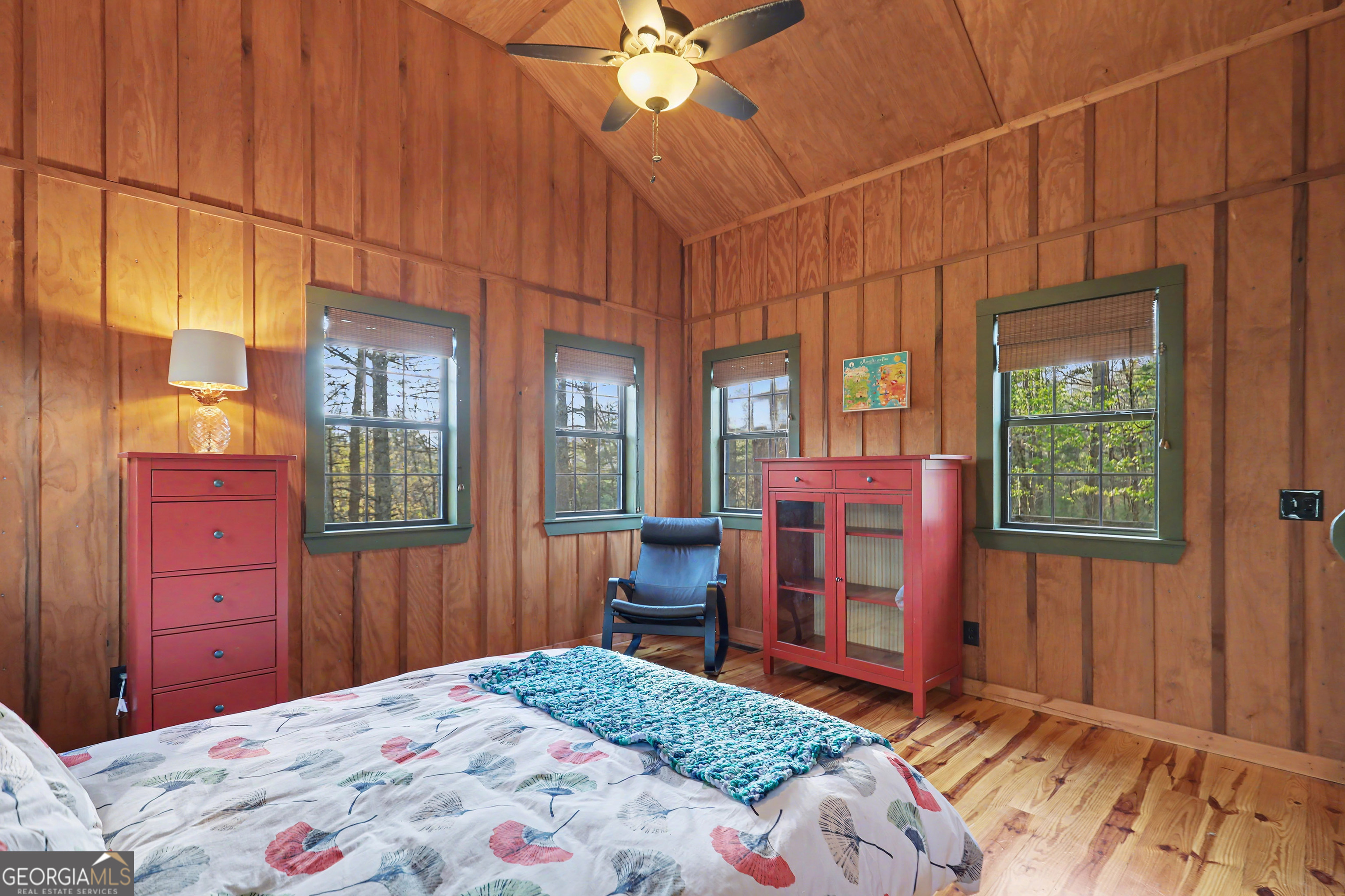 604 Tame Turkey Road Lakemont GA 30552