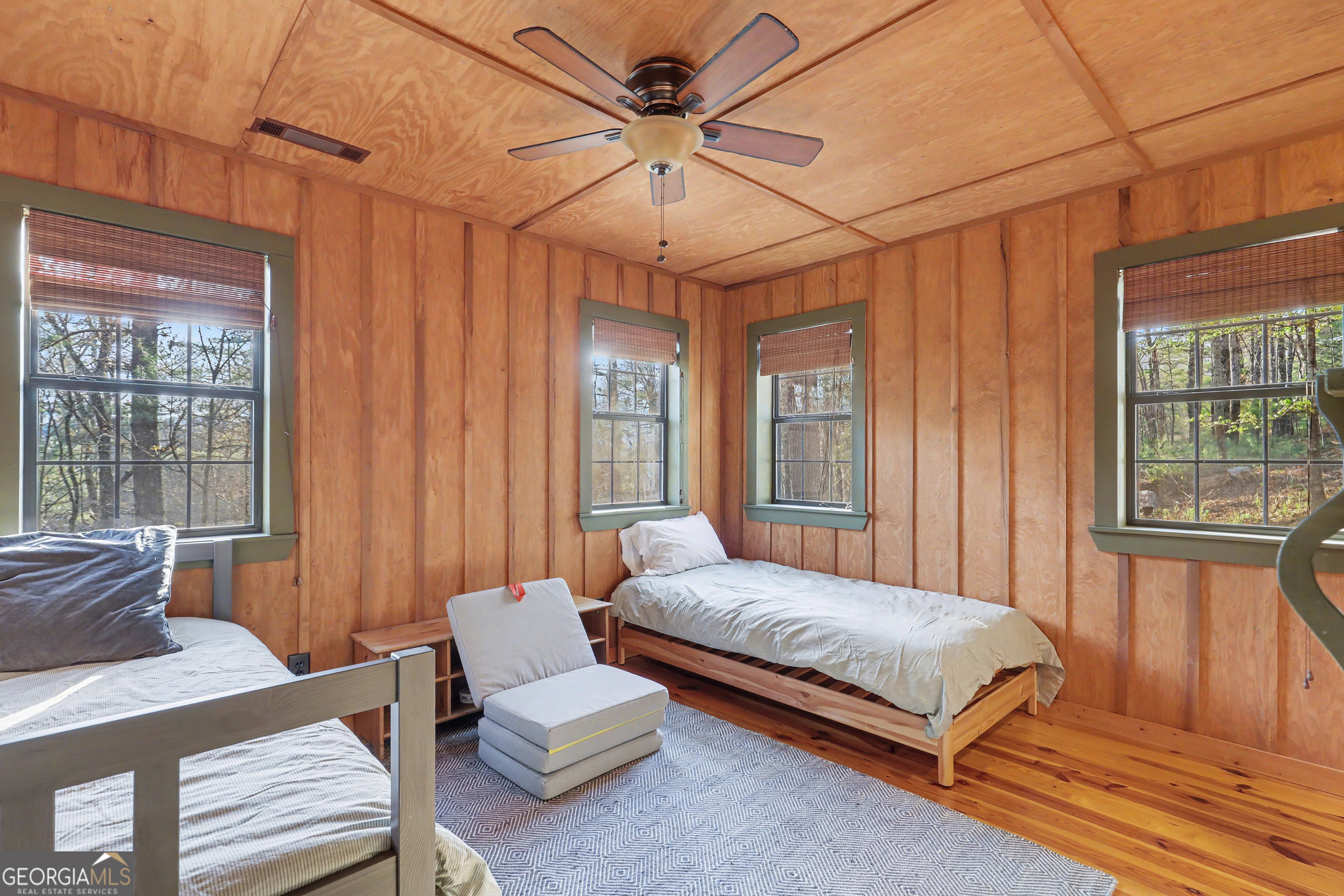 604 Tame Turkey Road Lakemont GA 30552