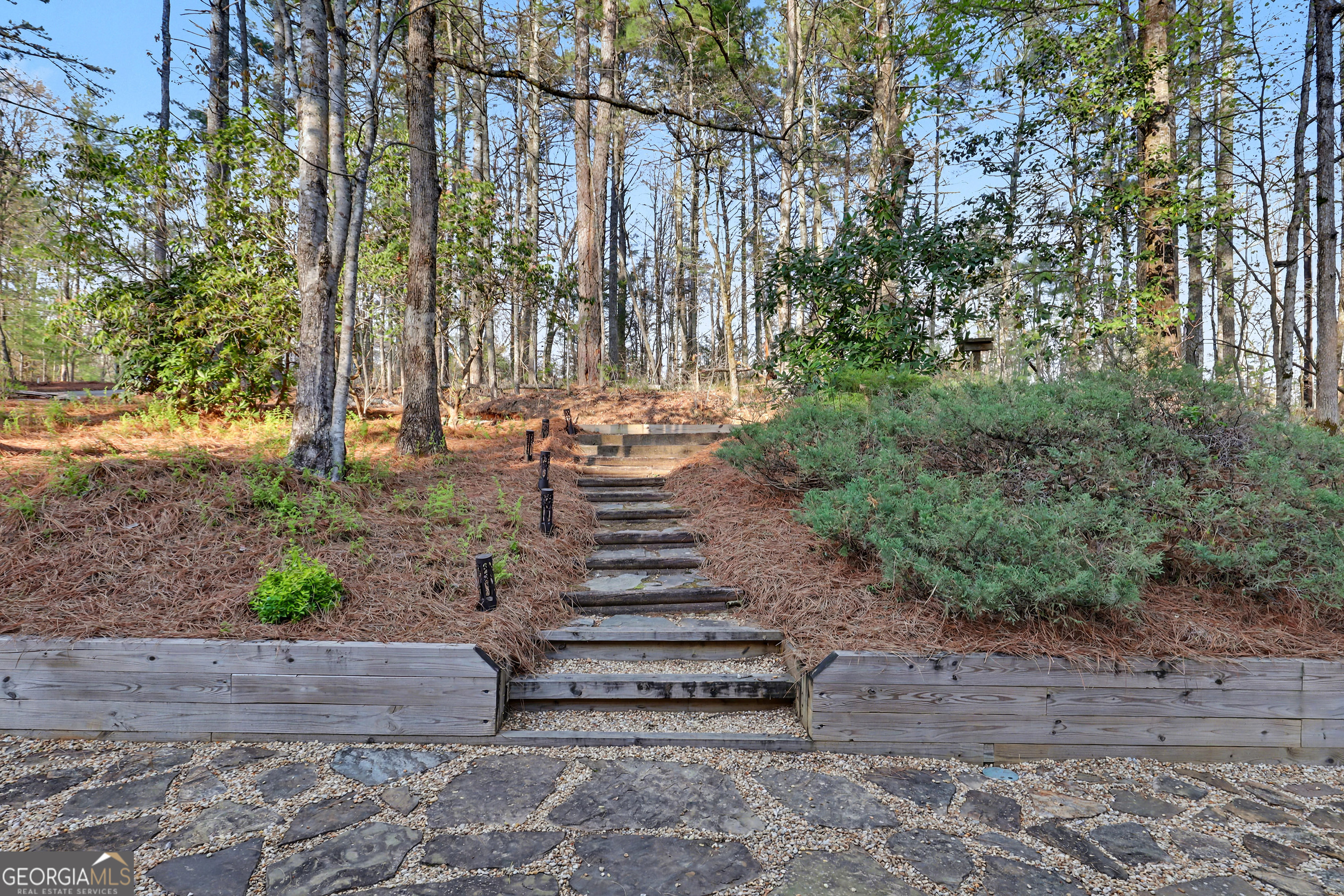 604 Tame Turkey Road Lakemont GA 30552