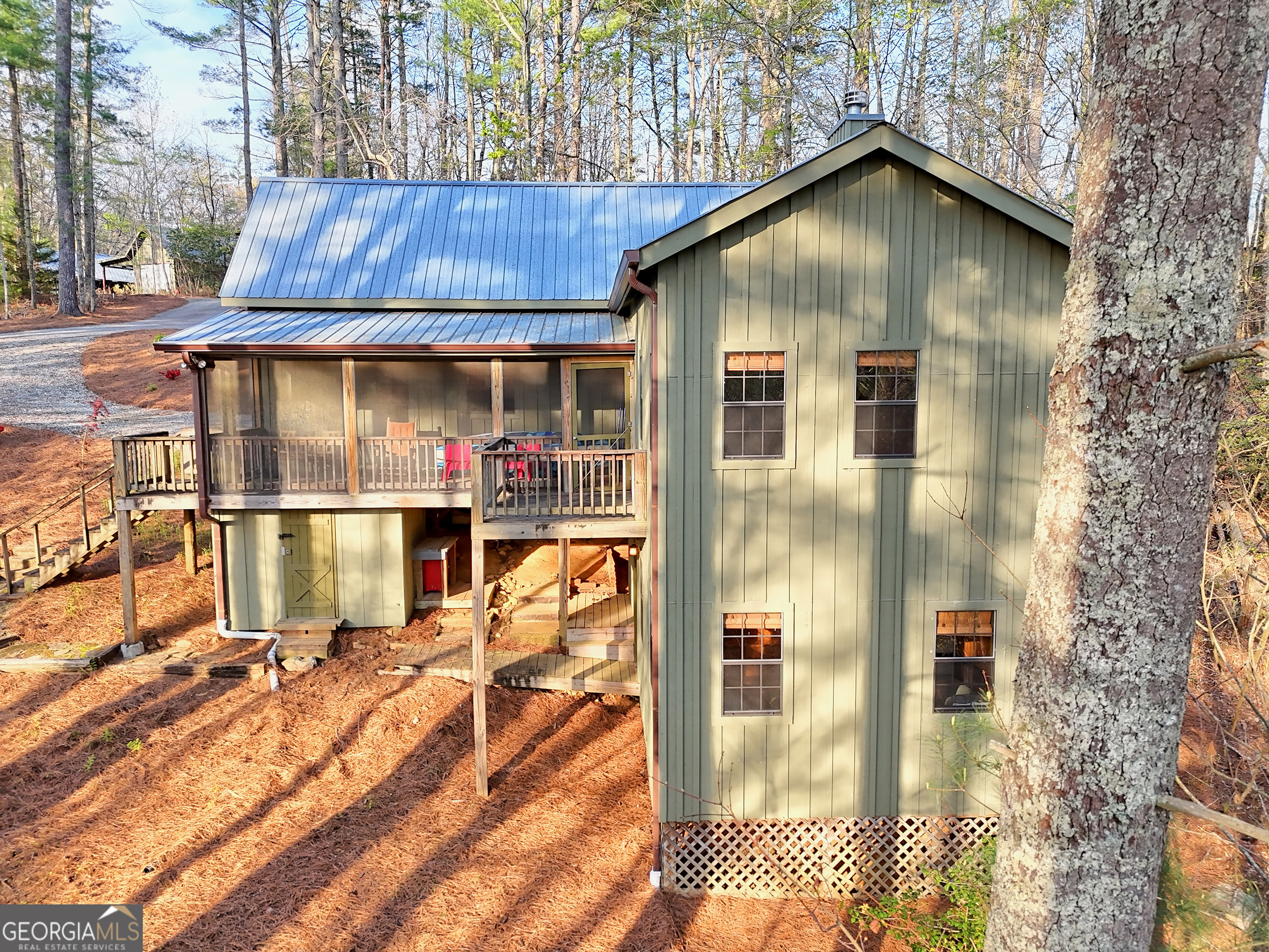604 Tame Turkey Road Lakemont GA 30552