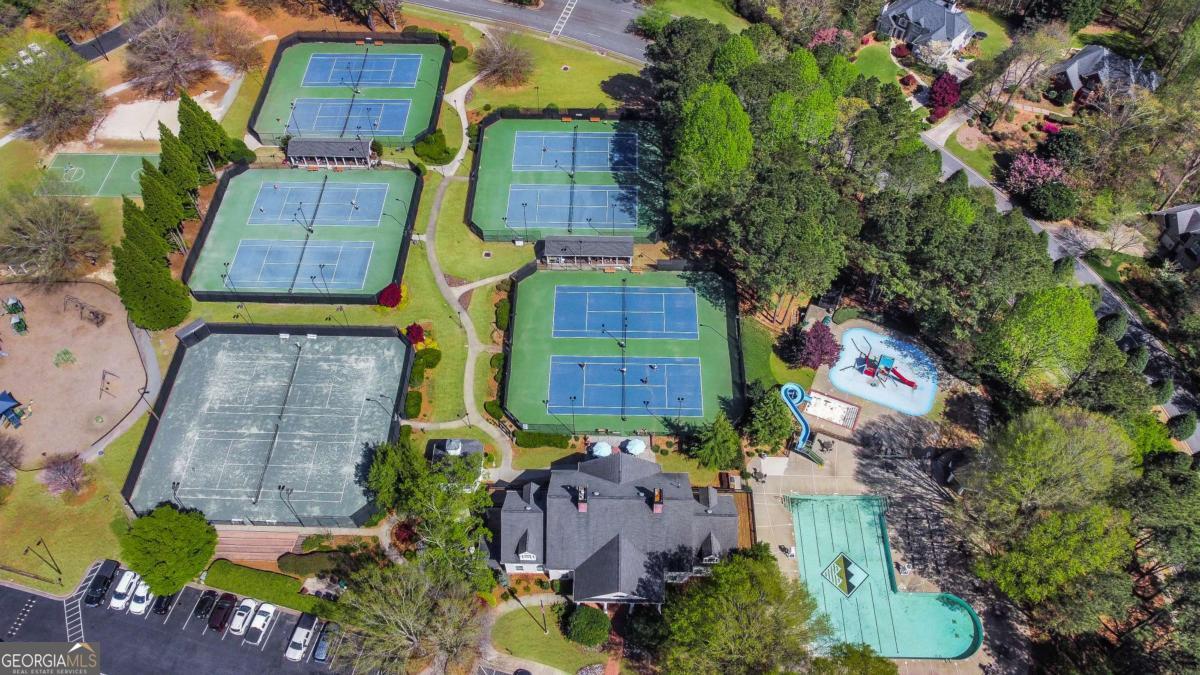 702 Greenway Trace Woodstock GA 30189